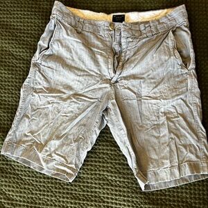 J. Crew Men’s Light Gray Chino Shorts